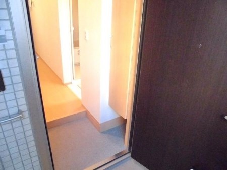 メゾンクレール墨田  玄関