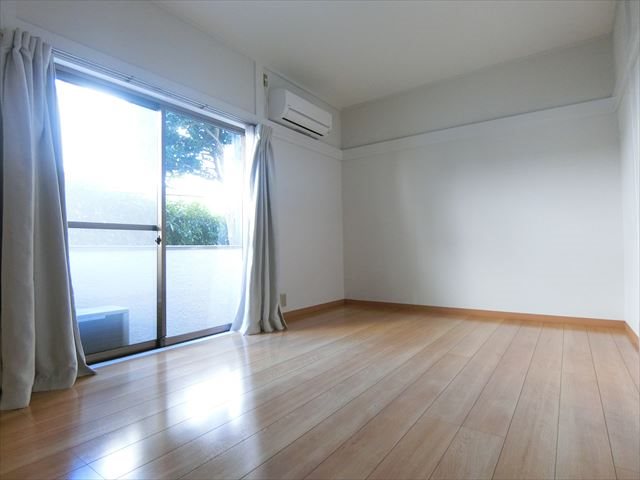 タカタハイツ(東尾久4丁目)  リビング