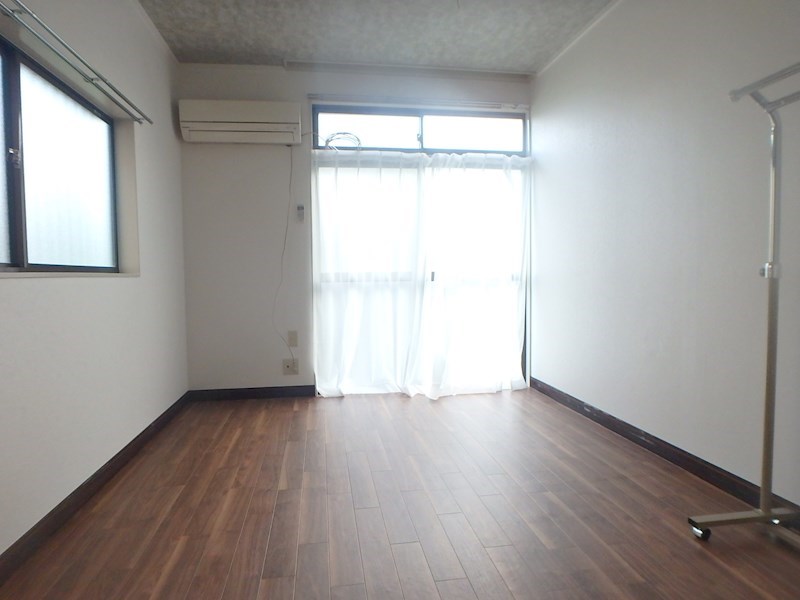 ロゼ７ リビング