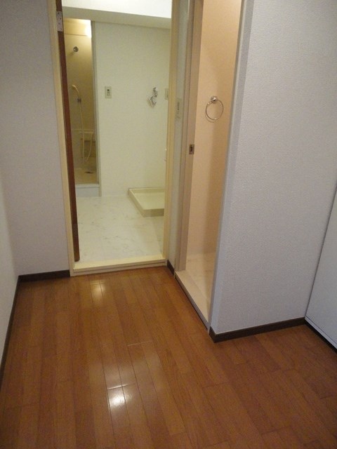 上野ロイヤルハイツ その他4