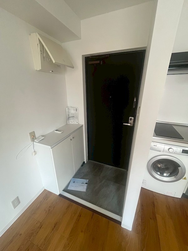 ティックハウス 玄関