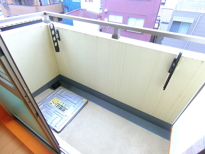 ムーンライトコート ベランダ