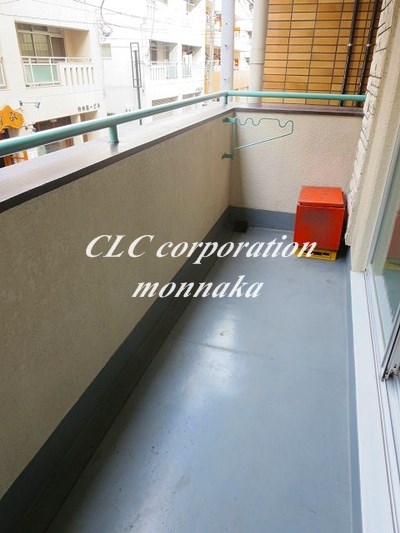 行平ビル  ベランダ