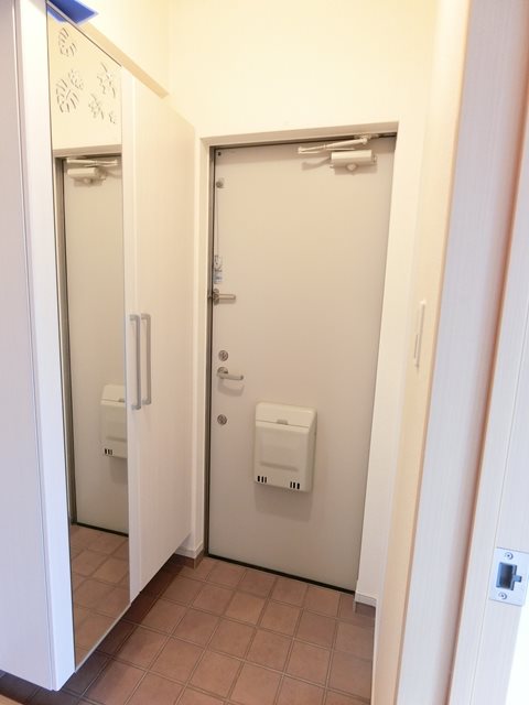リアンＭ 玄関
