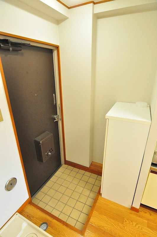 第三田嶋ビル  玄関