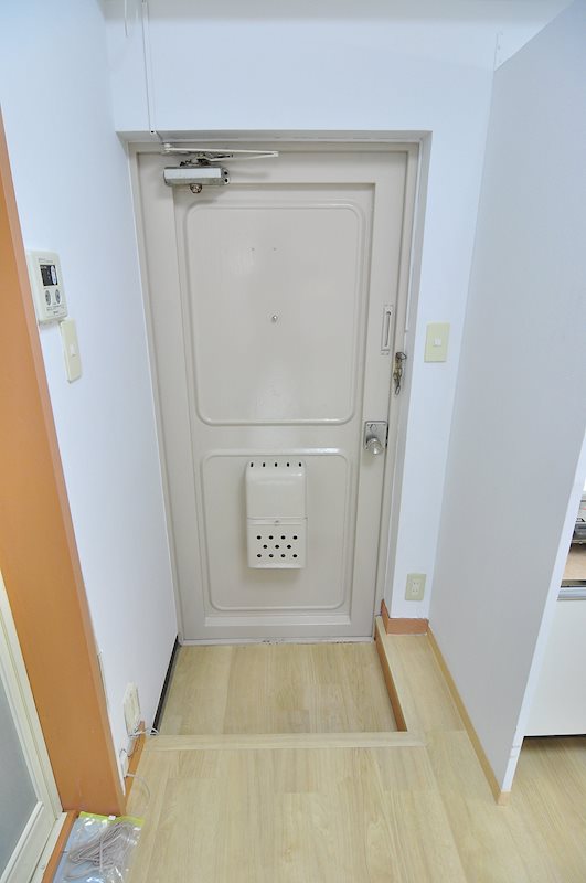 高畑マンション   玄関
