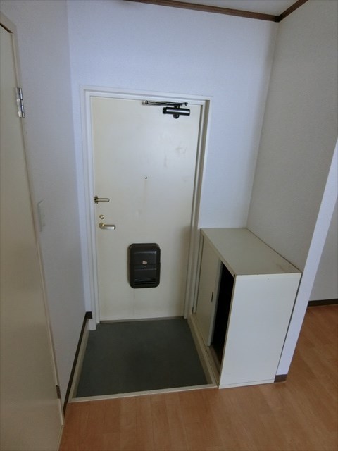 第三吉ビル 玄関