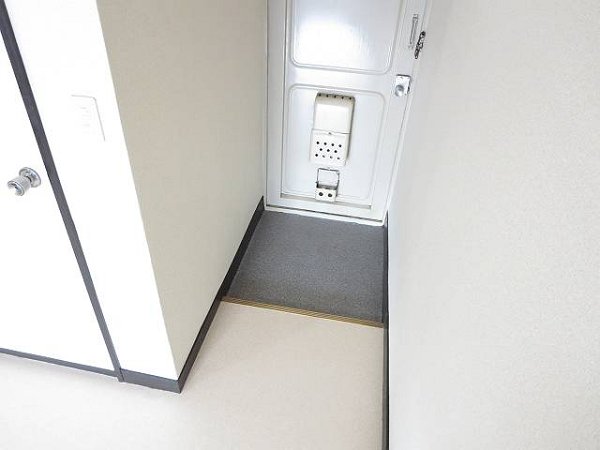 北島マンション 玄関