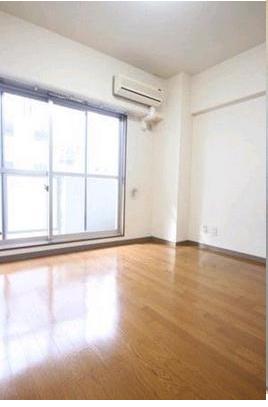 ヴィラクリヤマ  リビング