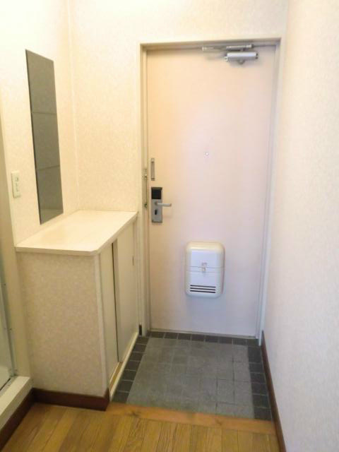 エンゼルハイツ  玄関