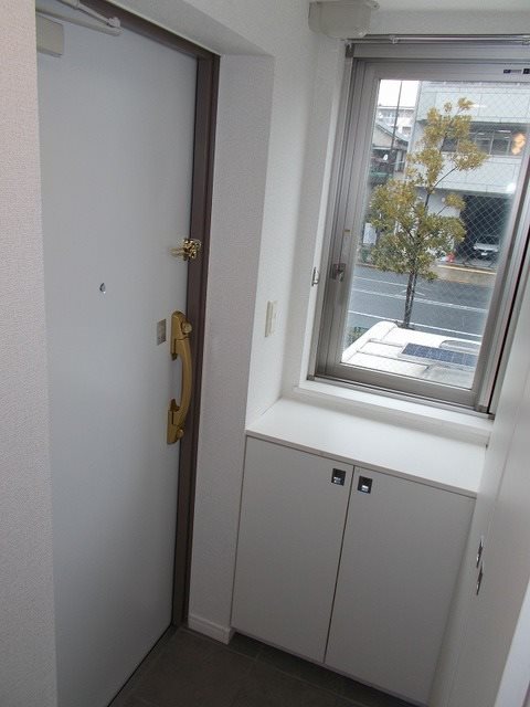 グラースビオラ・ＳＥ 玄関