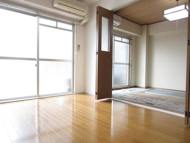 シャルム沢井 ベッドルーム