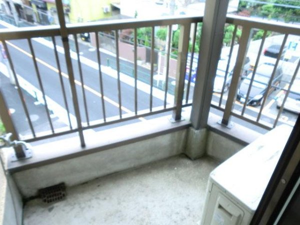 ダイチアパートメント南小岩 ベランダ