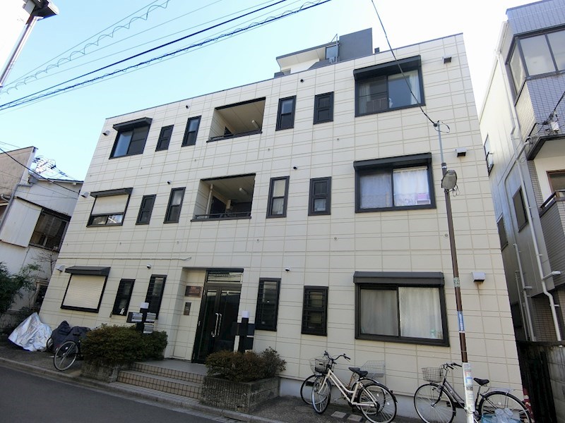 ＥＡＧＬＥ’Ｓ　ＮＥＳＴ 外観
