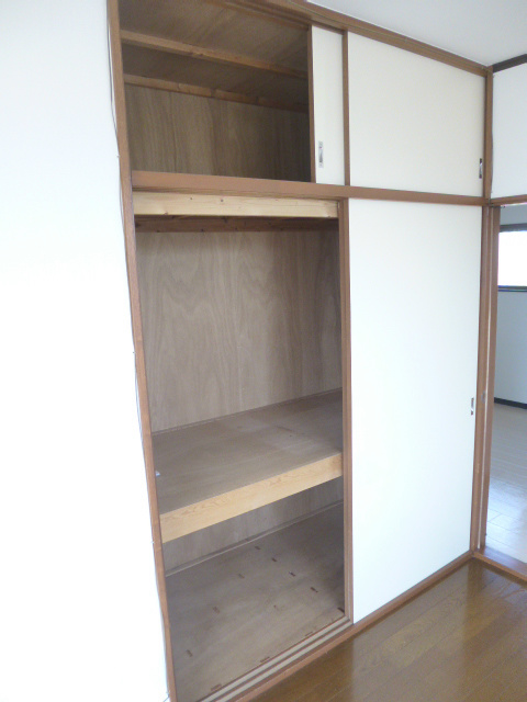 里泉都・ヨシミ その他2