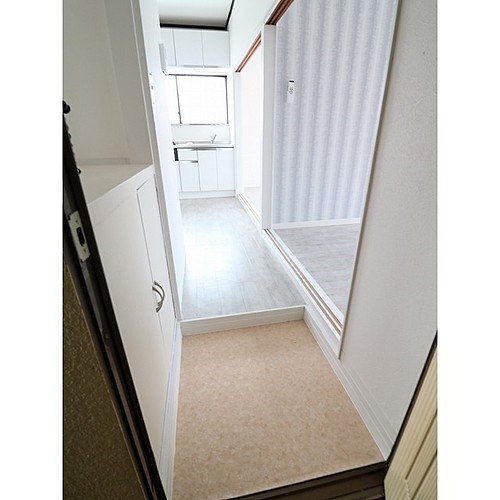 パールコーポ 玄関