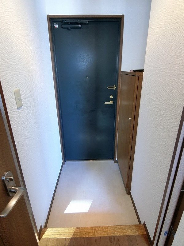 ミラベル関谷 玄関