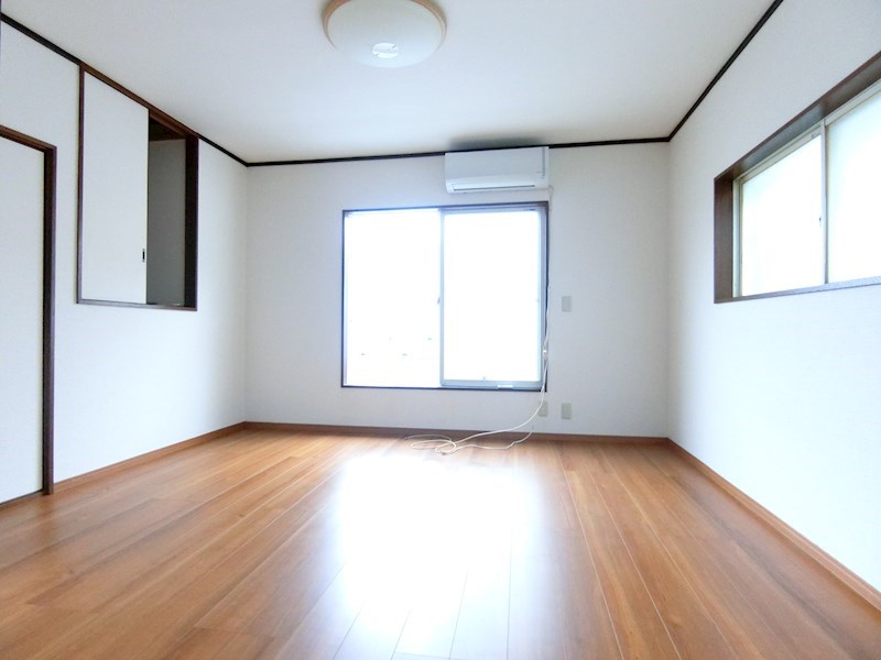 鈴木貸家 ベッドルーム