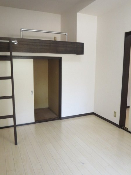 ヴァイスハイム ベッドルーム