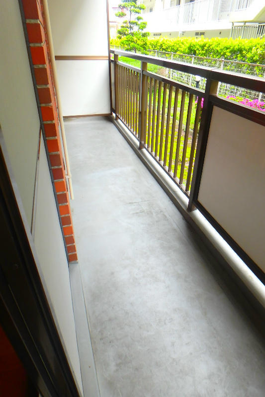 ドエルリバーサイド大島  ベランダ