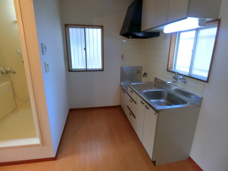 ホワイトアベニュー　2番館 その他7