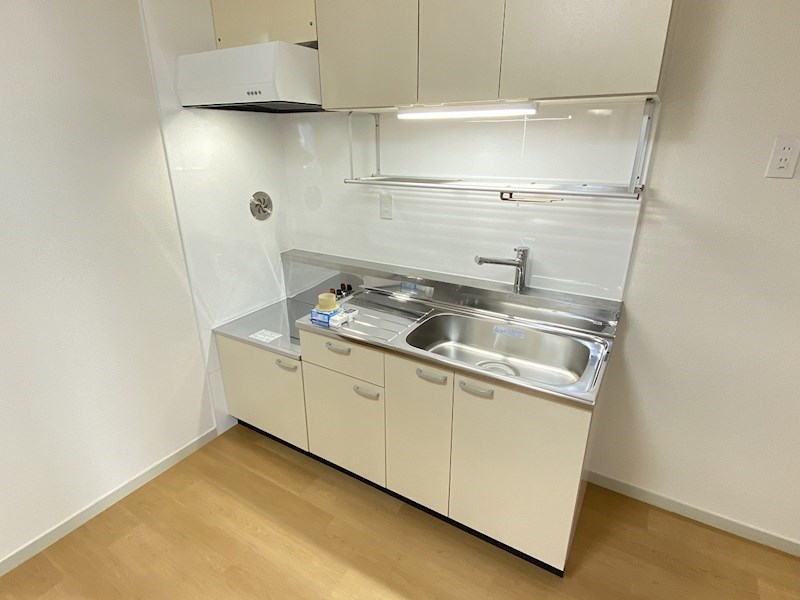 エアリー西日暮里    キッチン