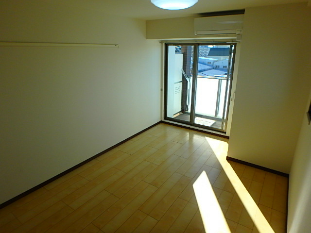 ラ　プレミア　ビラージュ ベッドルーム