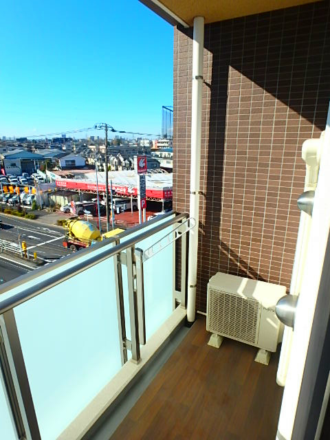 ラ　プレミア　ビラージュ ベランダ