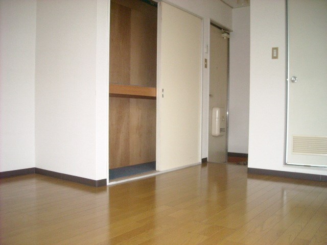 コーポ滝野川  玄関