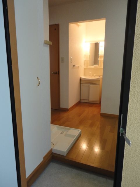 カトル東十条  玄関