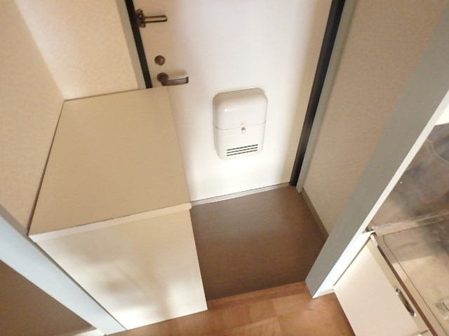 野々村ビル 玄関