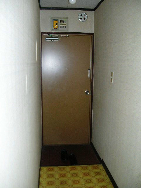 フェニックス1 玄関