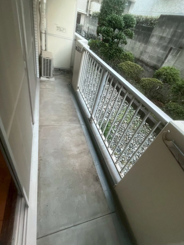 シティハイムカネカ ベランダ