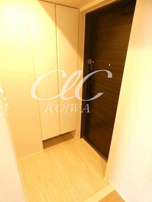 シュワーブ　パレ  玄関