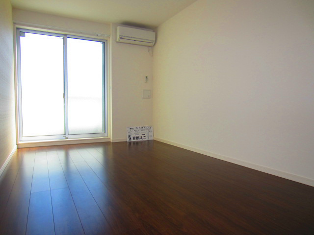 リブリ・みやび リビング