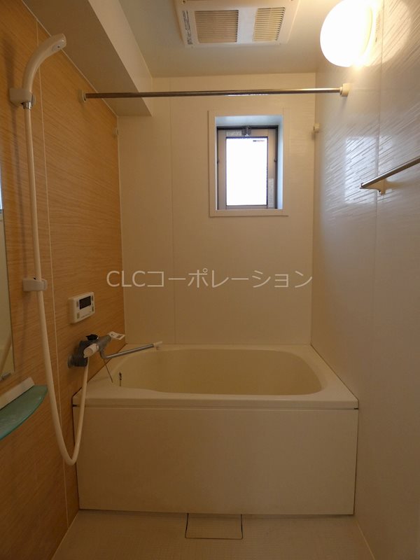 アザレアⅢ  風呂画像