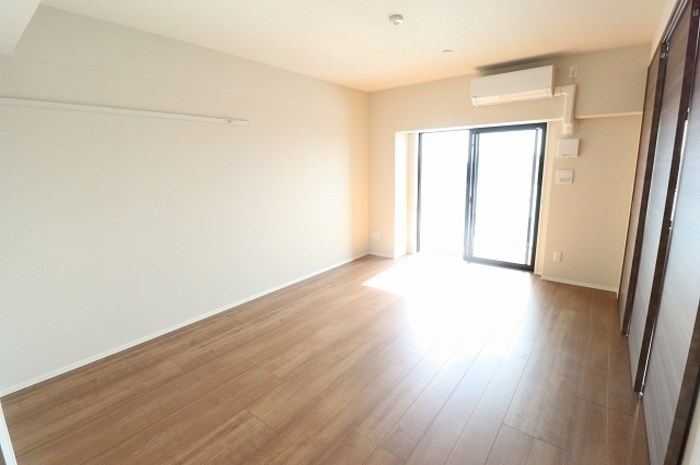 TEC Green Residence リビング