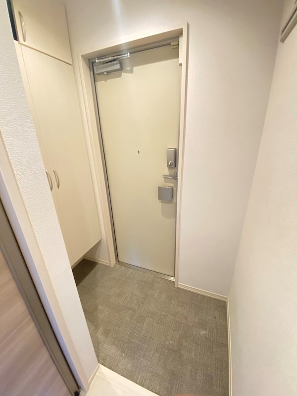 Ｄ－ｒｏｏｍ西ヶ原 玄関