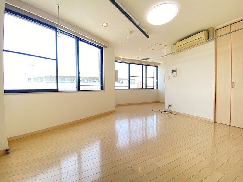 アクト西ヶ原  リビング