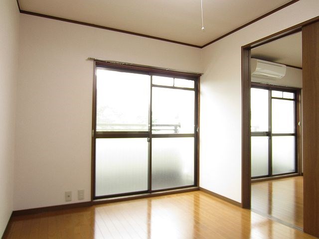 コーポラスオーヌマ    ベッドルーム