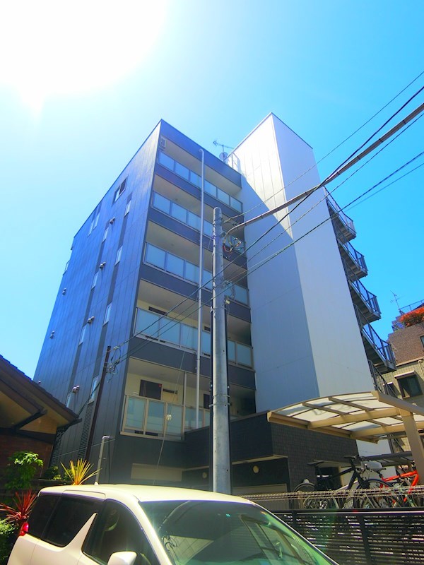 リブリ・ルナピエナ 外観