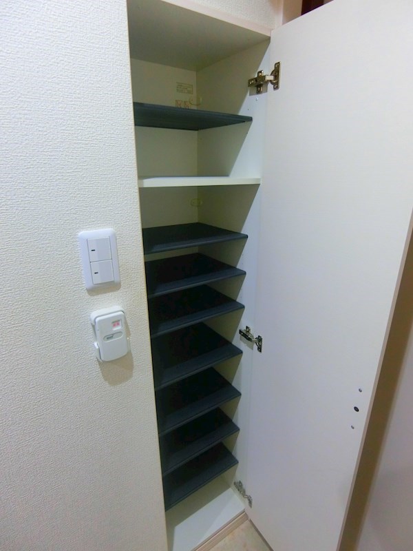 リブリ・ルナピエナ その他9