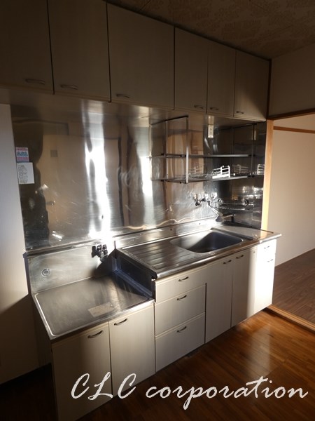 ハイツ松山 キッチン