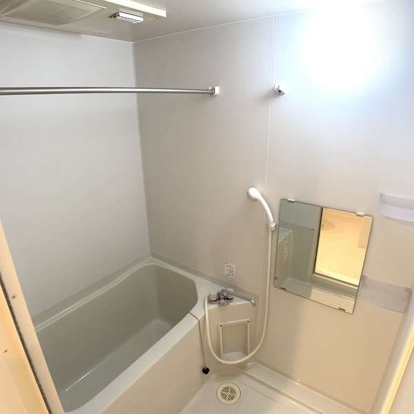 ウィステリアガーデン 風呂画像