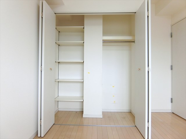 プロスペクト町屋 収納