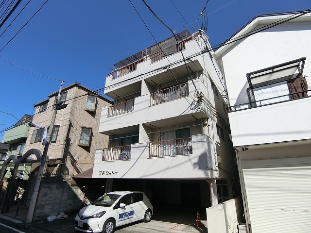 プチシャトー 外観