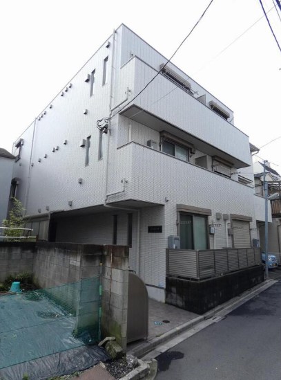 プラカーサ  外観