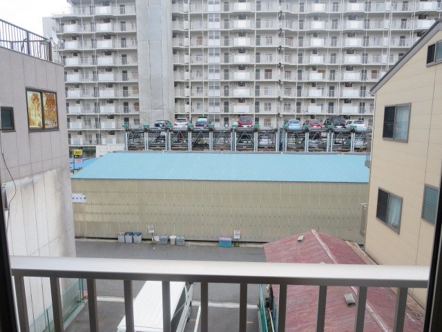 エム・フラワー  ベランダ