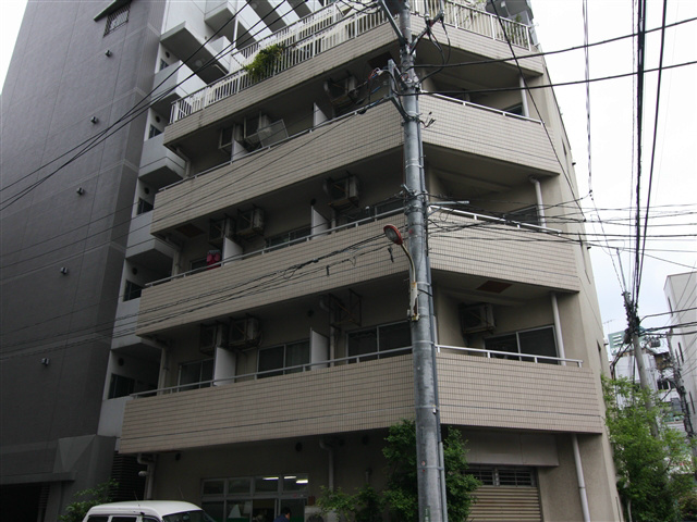 ウェザーコックコンノ 外観