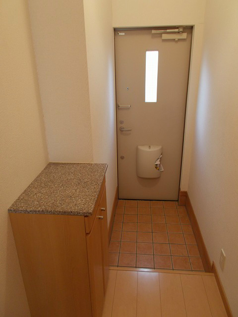 クローバーコート  玄関